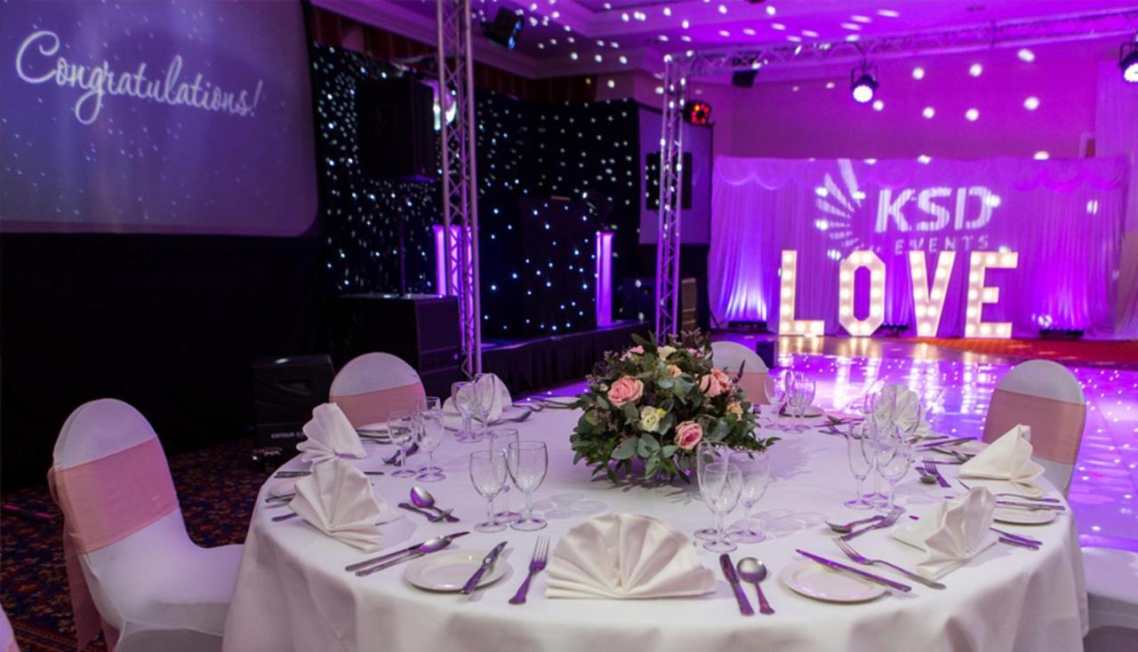Lynford Hall Hotel マンドフォード エクステリア 写真