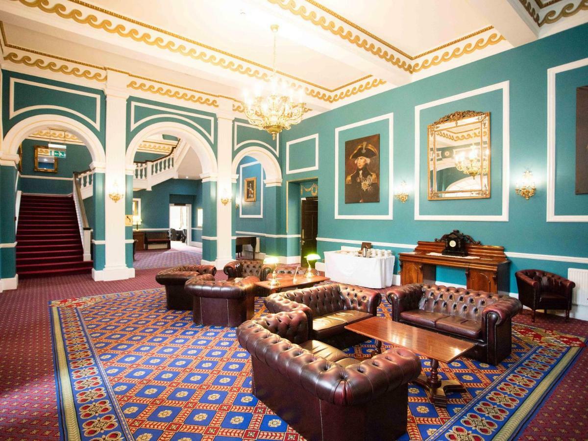 Lynford Hall Hotel マンドフォード エクステリア 写真