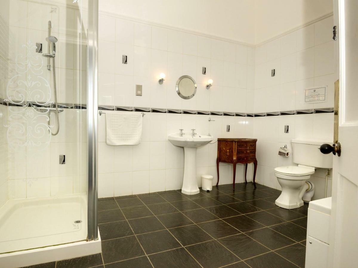 Lynford Hall Hotel マンドフォード 部屋 写真